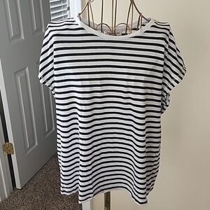 For the Republic Sleeveless Size M Striped Tee Euro Summer